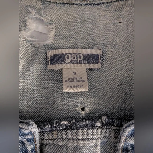 GAP Denim Jean Jacket Medium Wash Distressed Look - Cotton - Picture 9 of 9